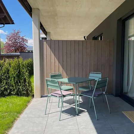 Alpine Retreat شقة