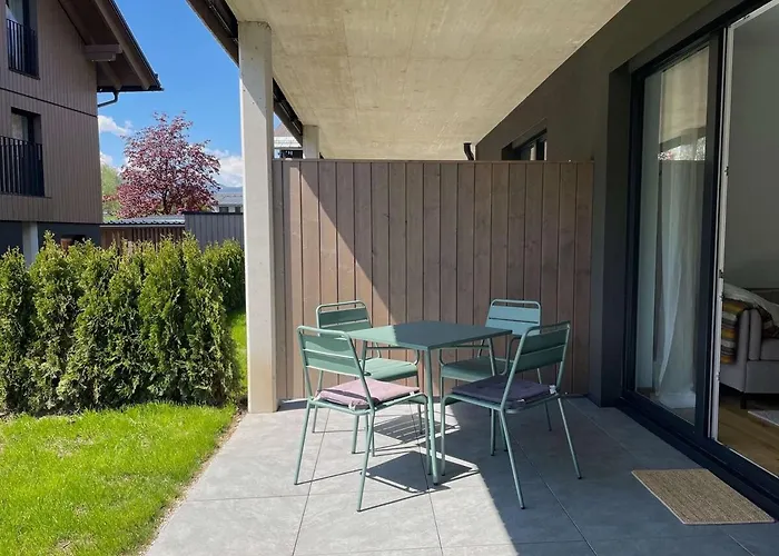 Alpine Retreat شقة